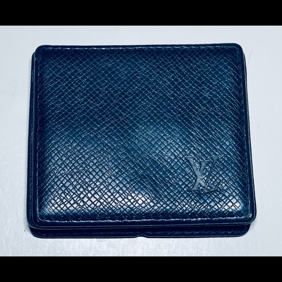 GENUINE LOUIS VUITTON Taiga Coin Case AUTHENTIC Made in France - Picture 2 of 14